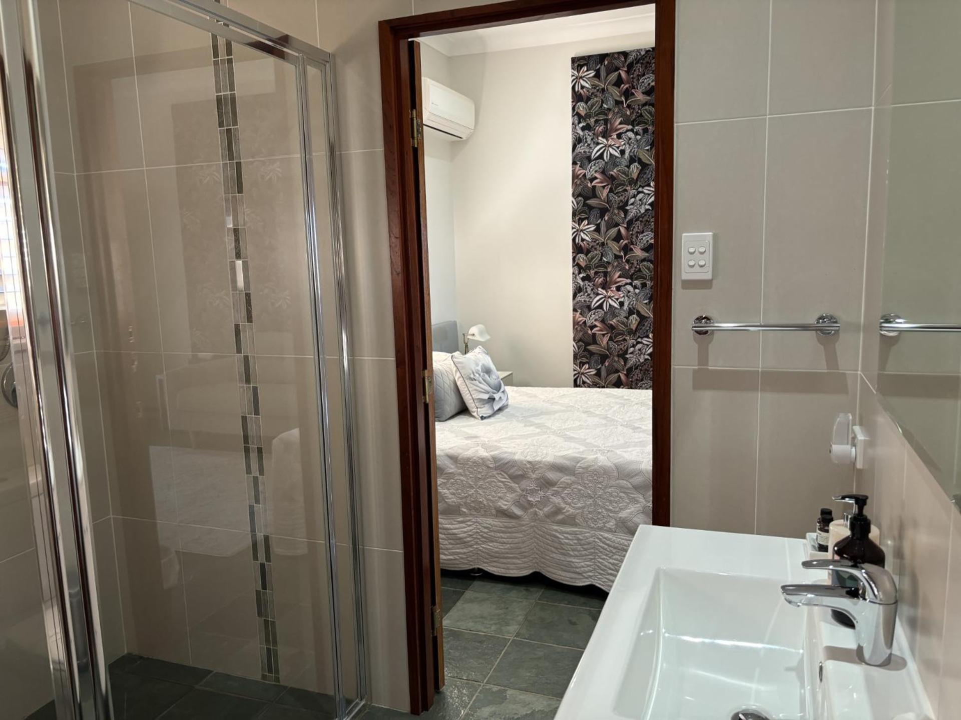 The Block Vista B&B Nanango Екстер'єр фото